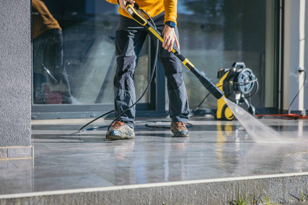Best Parking Lot and Garage Cleaning  in Jurupa Valley, CA